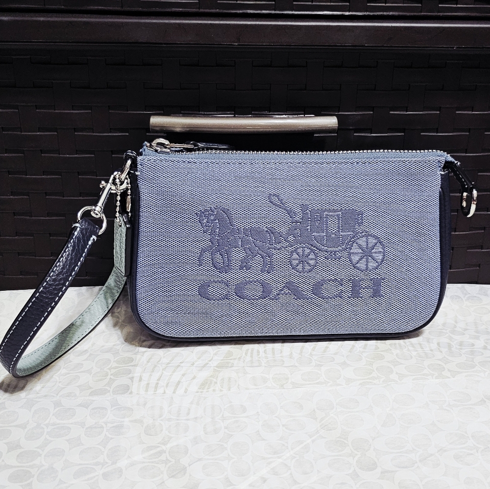 Coach Nolita 19 Colorblock Horse And Carriage Jacquard Bag Wristlet Purse 💙